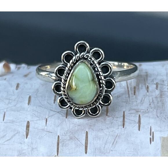 Palomino Turquoise Sterling Silver Ring Sz 7.5 Southwestern Teardrop Floral - Picture 1 of 6
